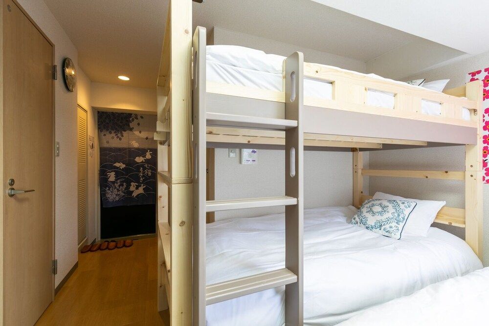 undefined Nishishinjuku Colorbee House 31 2