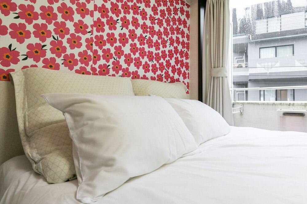 undefined Nishishinjuku Colorbee House 31 7