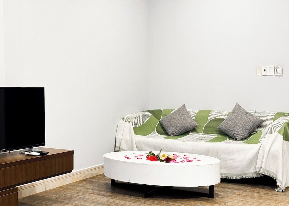 undefined Eva Adam Hotel 9