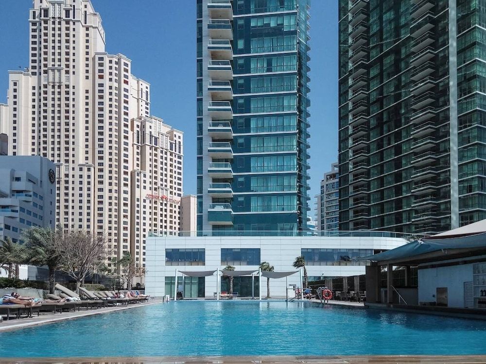 undefined Grand 2BR w/ a Full Sea View & Direct Beach Access