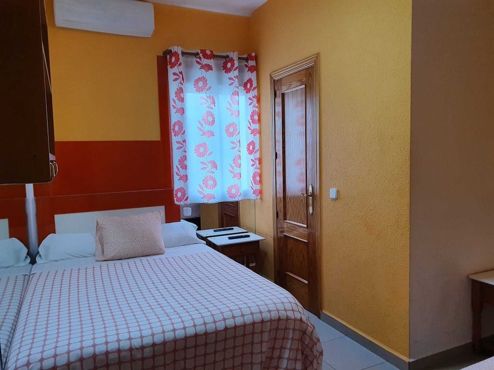 Pensión Navarra Double Room 4