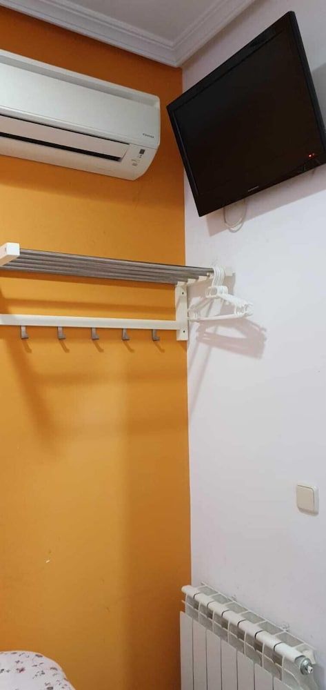 undefined Pensión Navarra 10