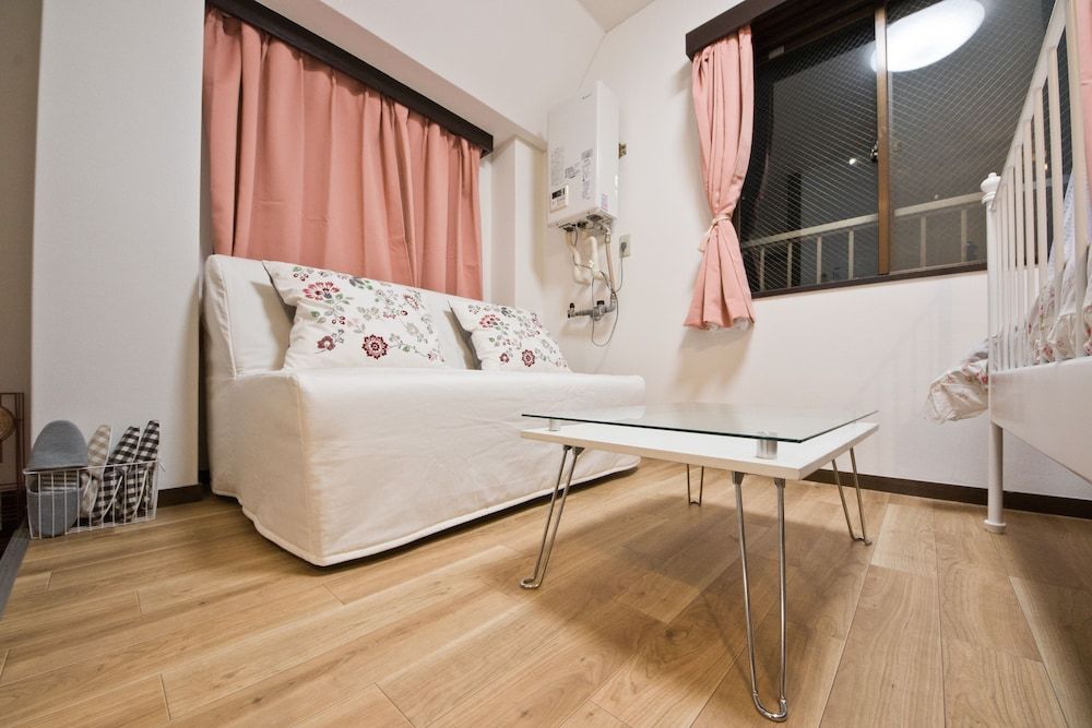 undefined Mini Hotel Shinjuku Front 201 5