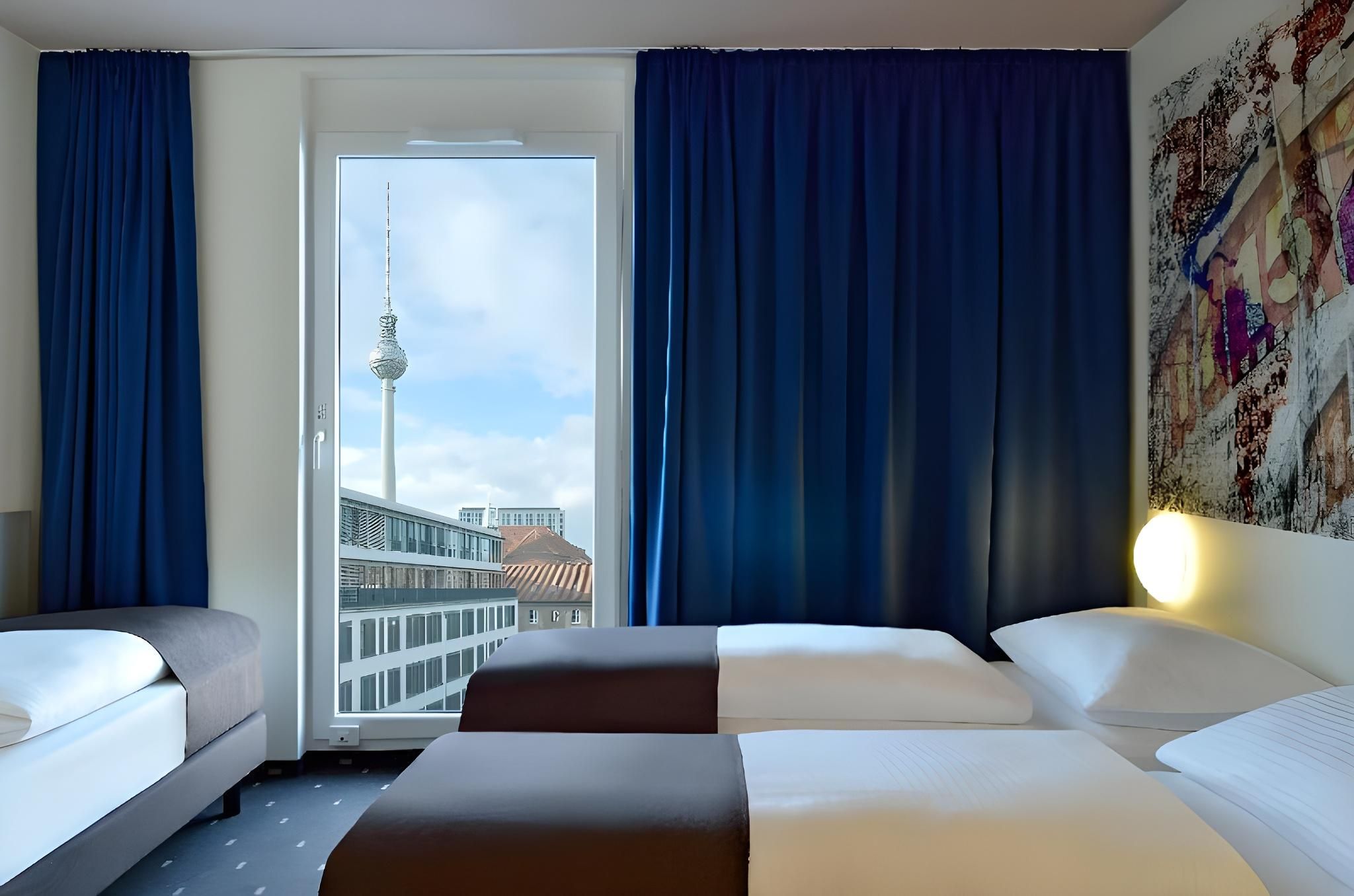 undefined B&B Hotel Berlin-Alexanderplatz 8