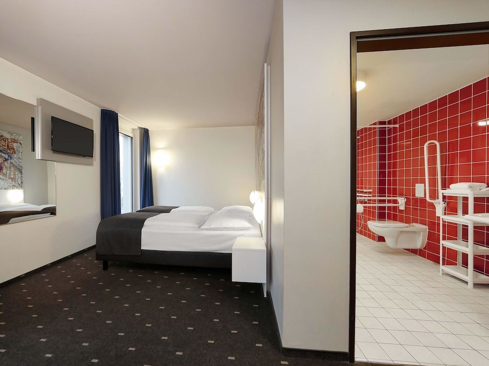 undefined B&B Hotel Berlin-Alexanderplatz 10
