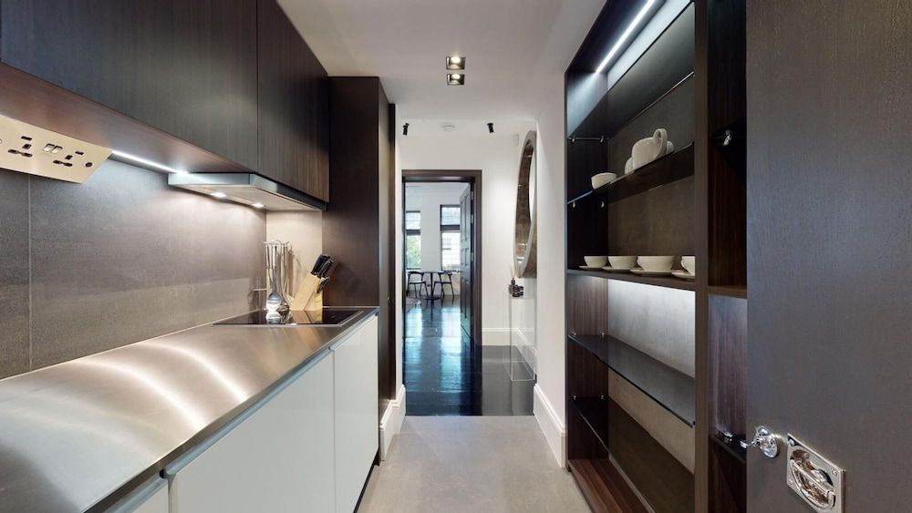 Luxury Suite in Cadogan Square I Studio 20