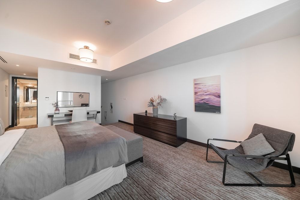 undefined HiGuests - Laguna Tower 8