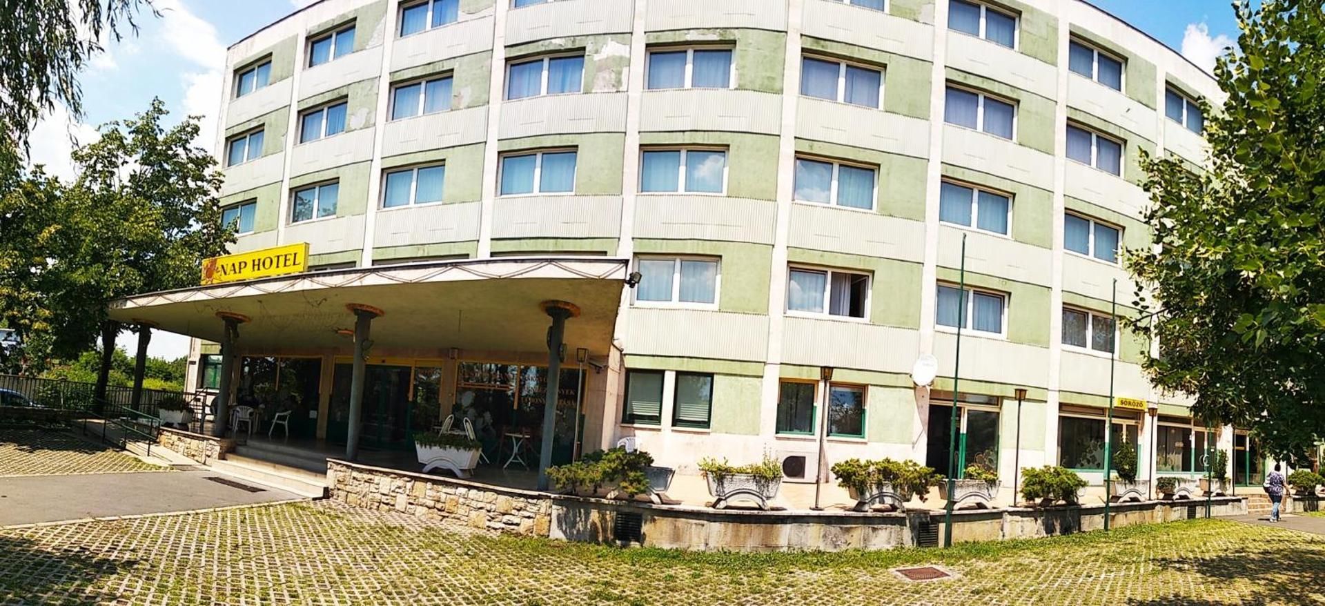 undefined Hotel Nap 3