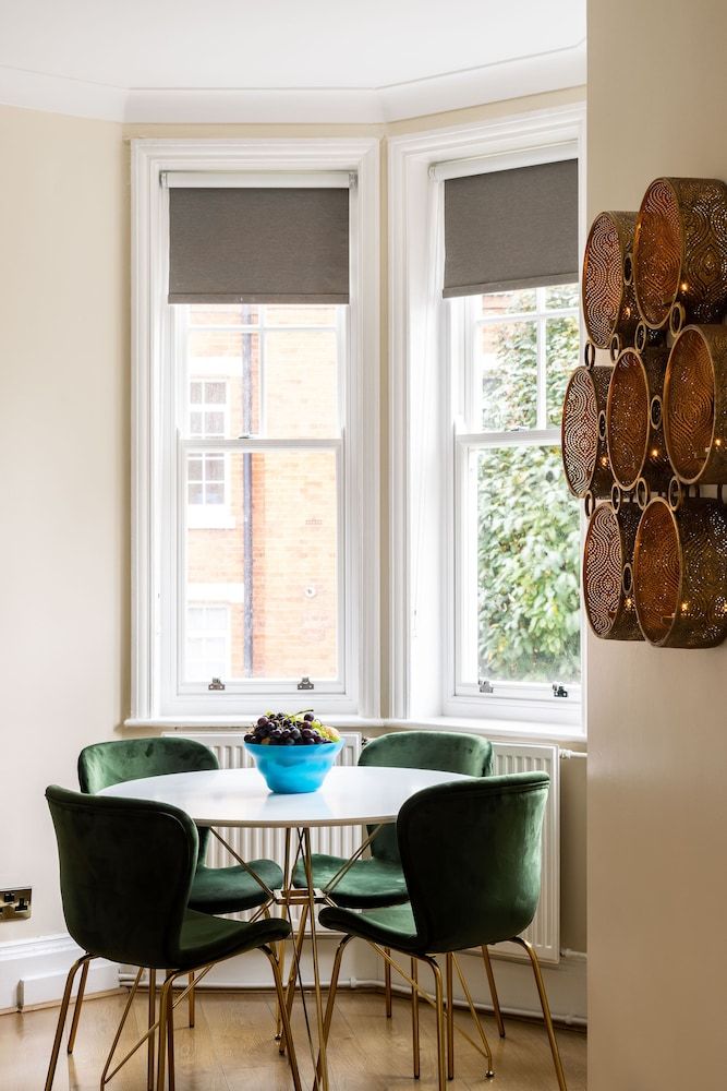 undefined Molyneux Street Apartments 9