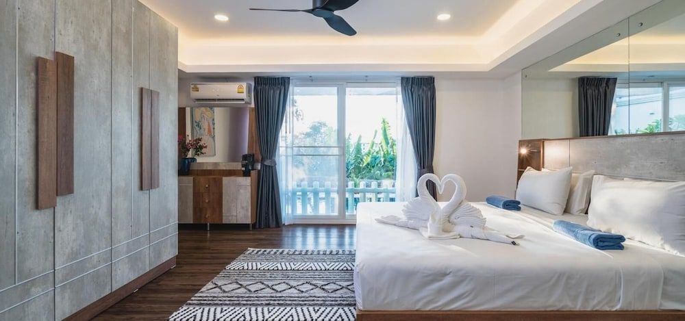 undefined Patong Hill Villa by Lofty 6