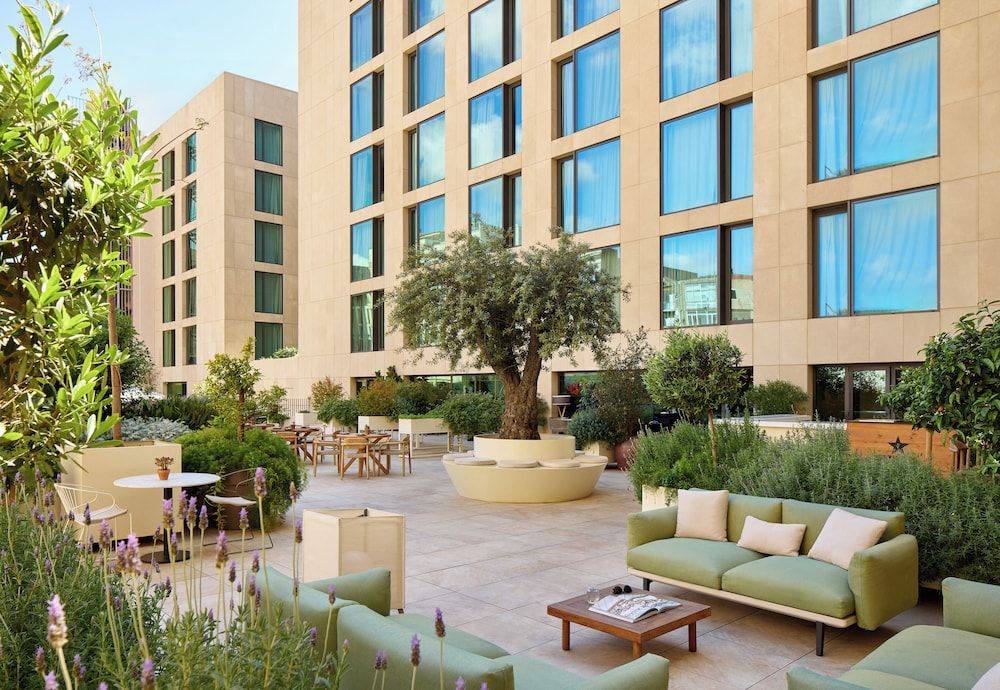 undefined ME Barcelona 4