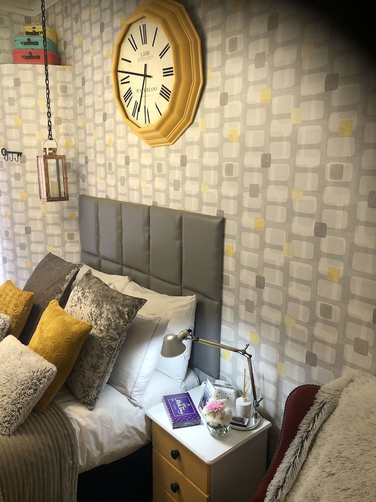 undefined Charing Cross Rooms - B&B 4