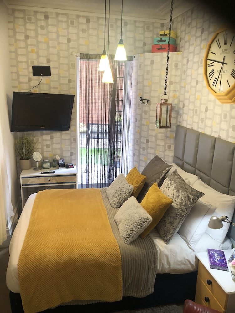 Charing Cross Rooms - B&B Superior Double Room, Terrace 13