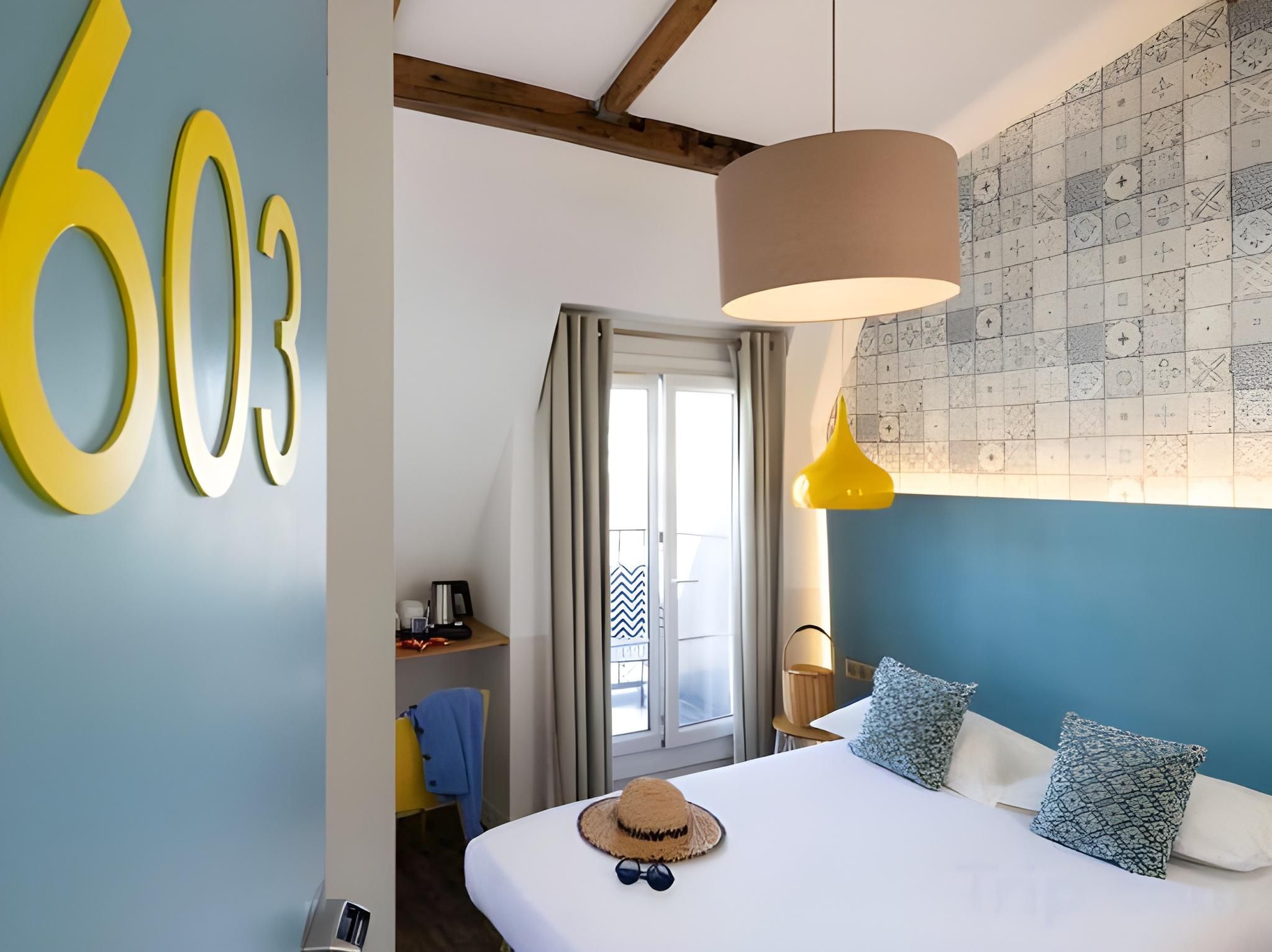 Superior Double Room with Balcony and Basilica View