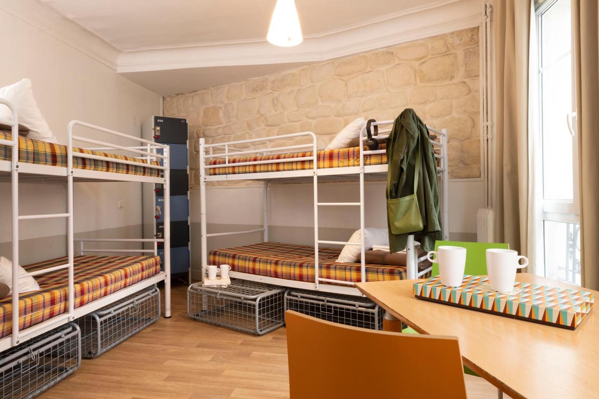 Bed in 4-Bed Mixed Dormitory Room