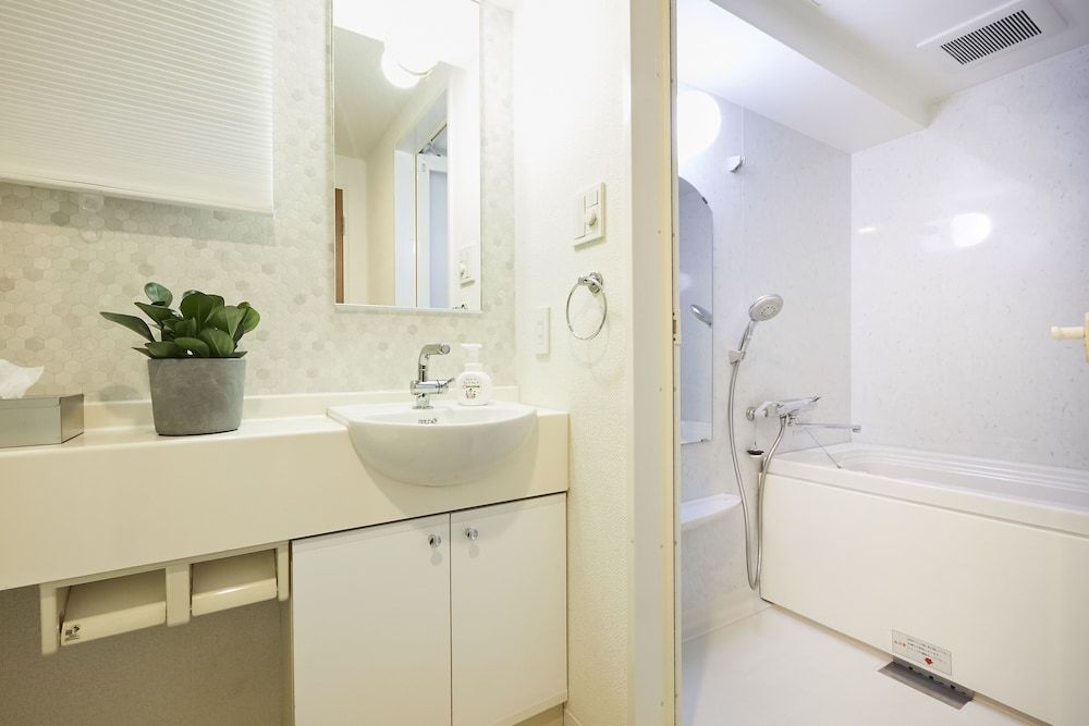 P OIN T – Shinjuku Kabukicho Designer’s Apartment II Design Apartment (904) 12