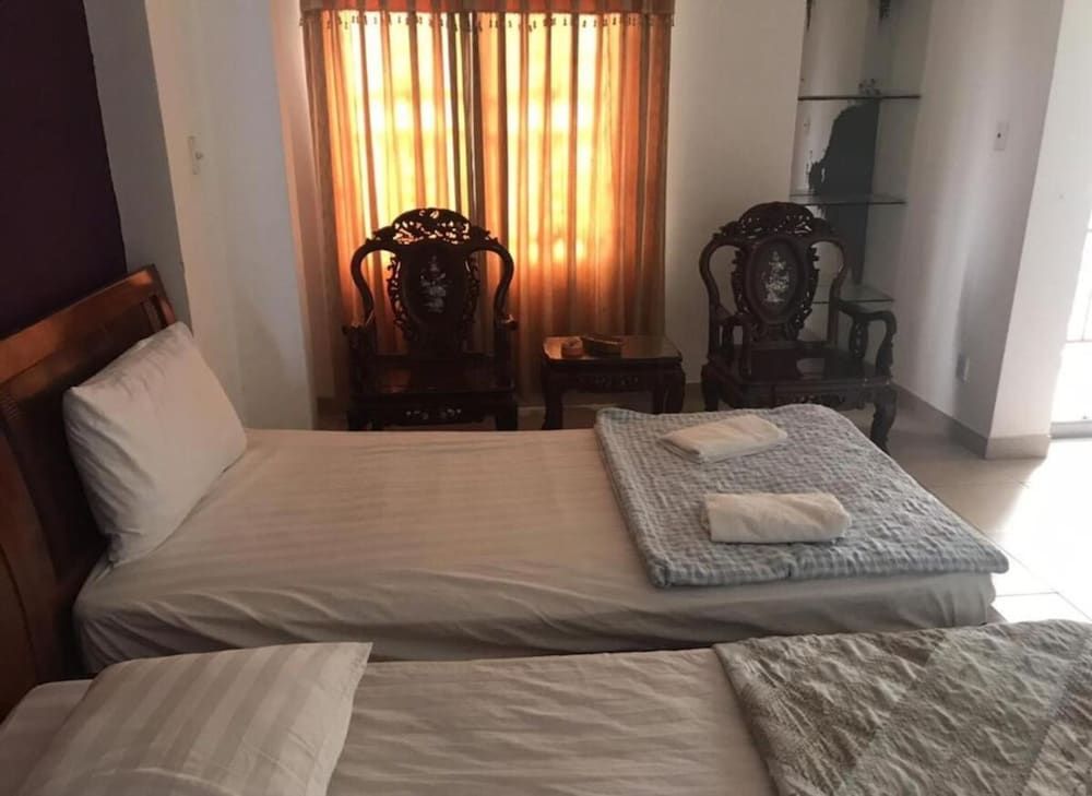 undefined Song Hoa Hotel 8