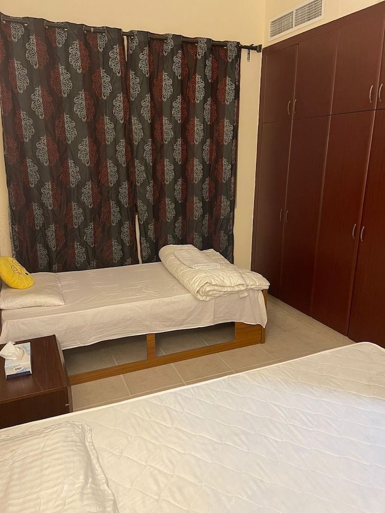 Kaya Hostel Single Bed in 2-Male Dormitory Room with private bathroom 3
