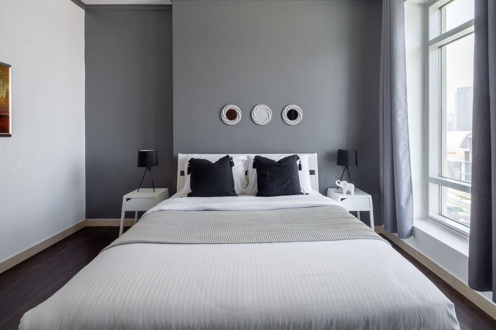 undefined Sophisticated 2BR With Stunning Burj Khalifa Views 9