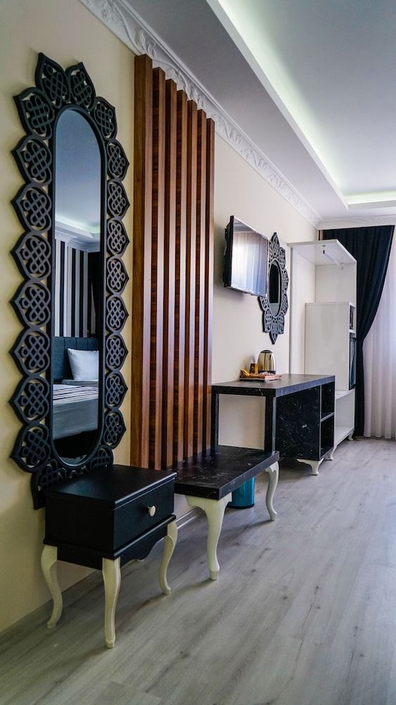 Cnr Inci Hotel Deluxe Double or Twin Room 9