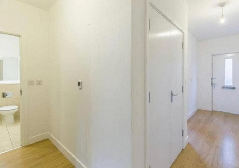 undefined Bow Stays by Stay Guru 9