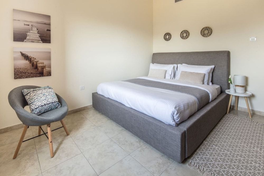 undefined Top Rank 2BR in Trendy Jumeirah Village Triangle! 9