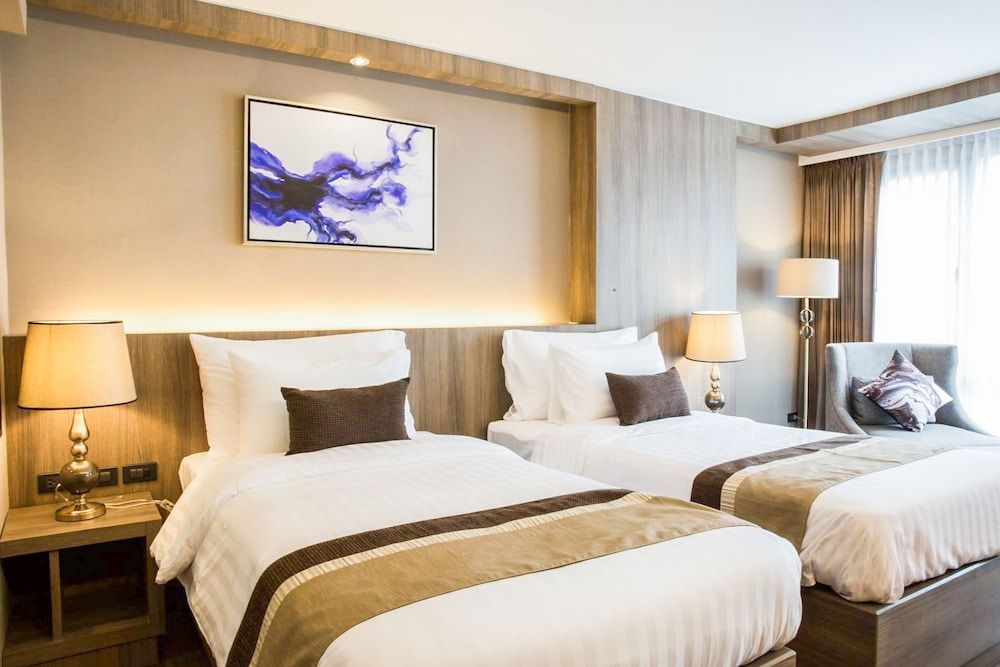 undefined Wealth Lodge Asoke by Favstay 5