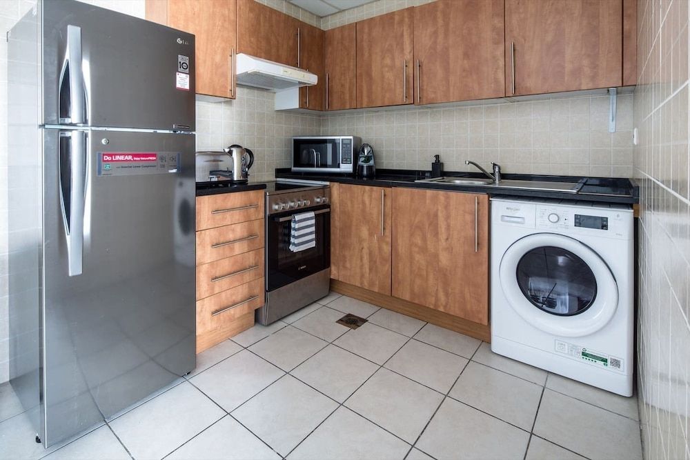 undefined Elegantly Modern 1BR With Lovely Marina Views! 7