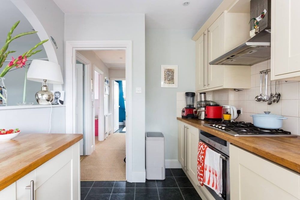 Delightful 1 bed Apartment in Shepherd's Bush Apartment (1 Bedroom) 11