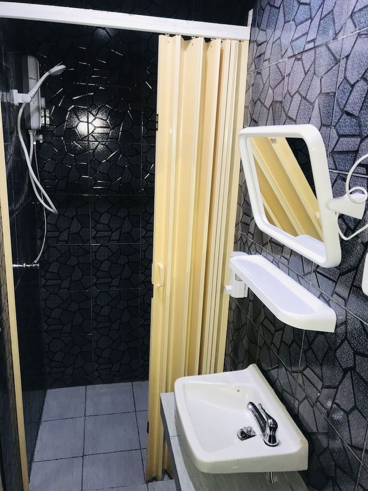 undefined Harry's Residence 5