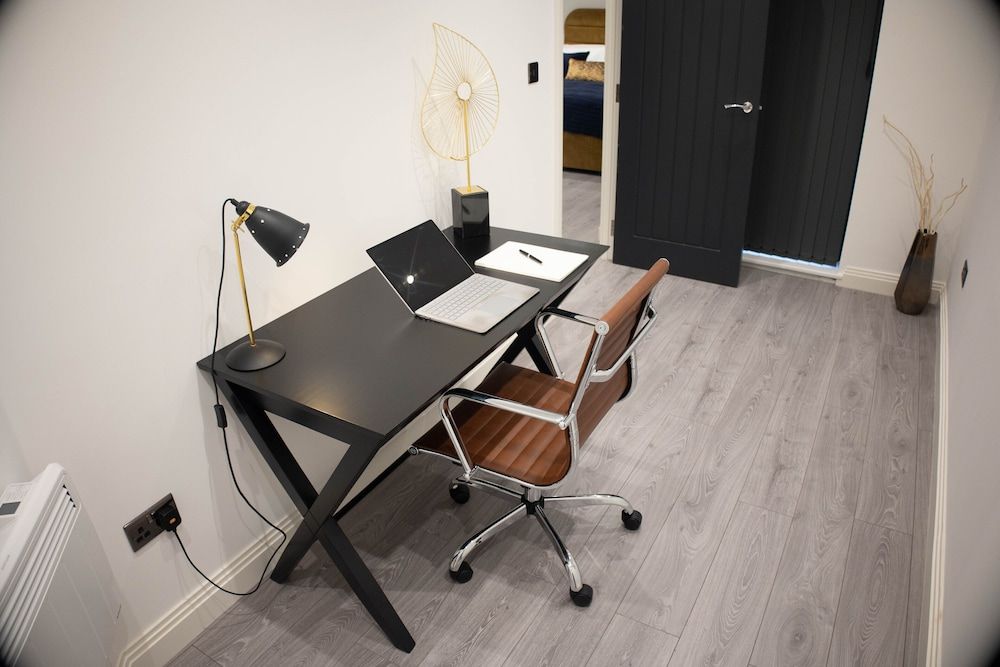 undefined Premium 1 Bed Serviced Apartment in Greater London 9