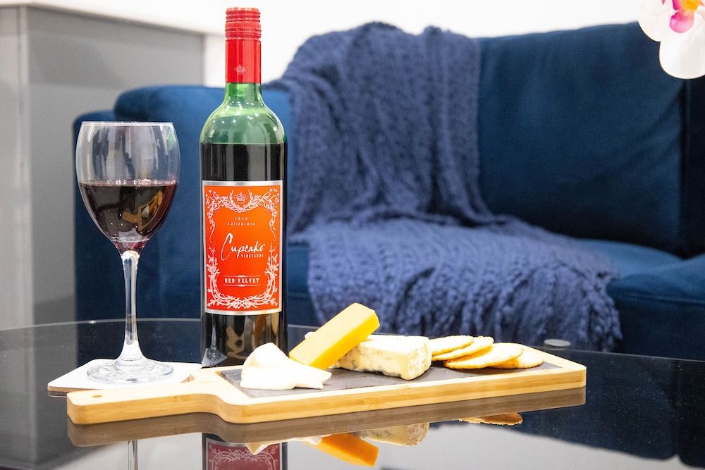 undefined Premium 1 Bed Serviced Apartment in Greater London