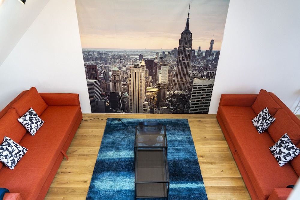 Stuckgasse Apartments Bright and Modern Penthouse 16