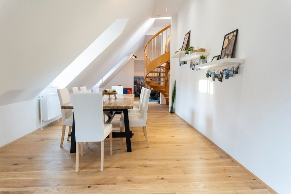 Stuckgasse Apartments Bright and Modern Penthouse 12