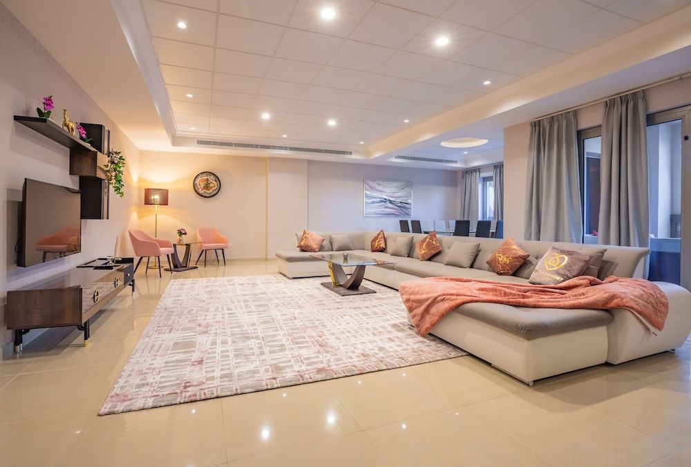 undefined GLOBALSTAY. Private Pool Villas and Townhomes 2