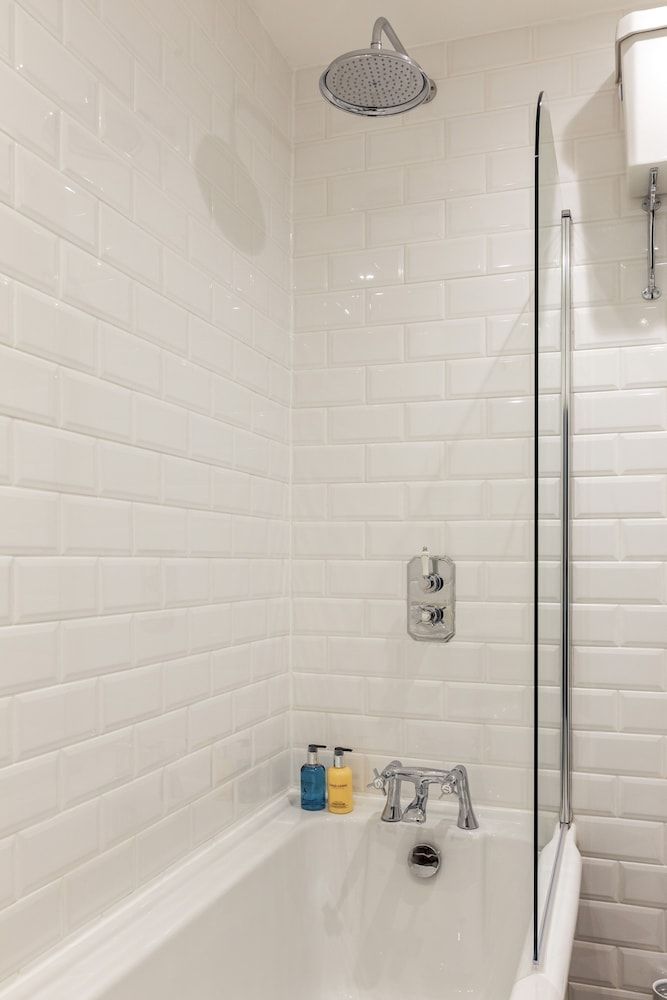 Beautiful 2 Bedroom Garden flat City Villa 32