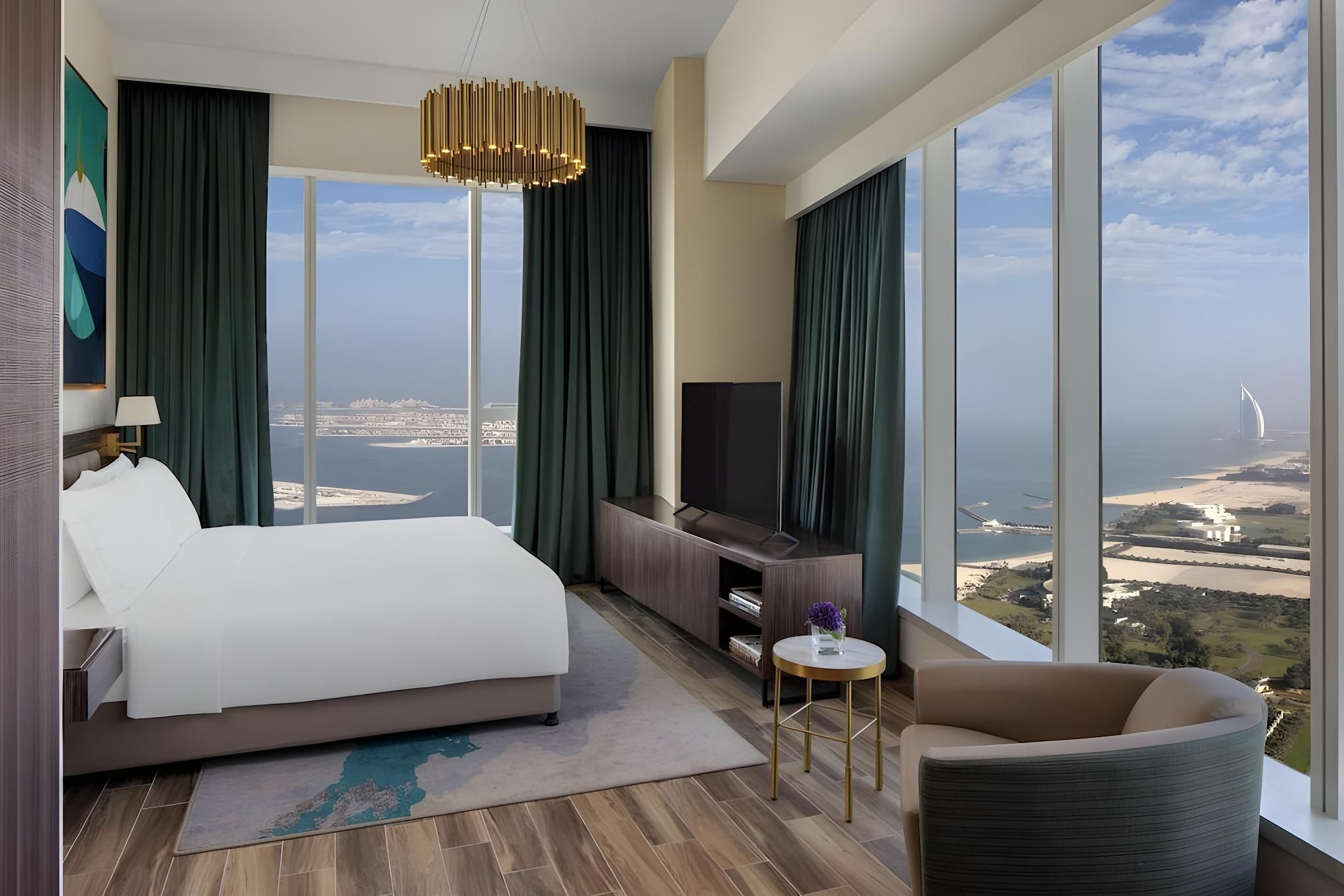Superior Three-Bedroom Apartment
