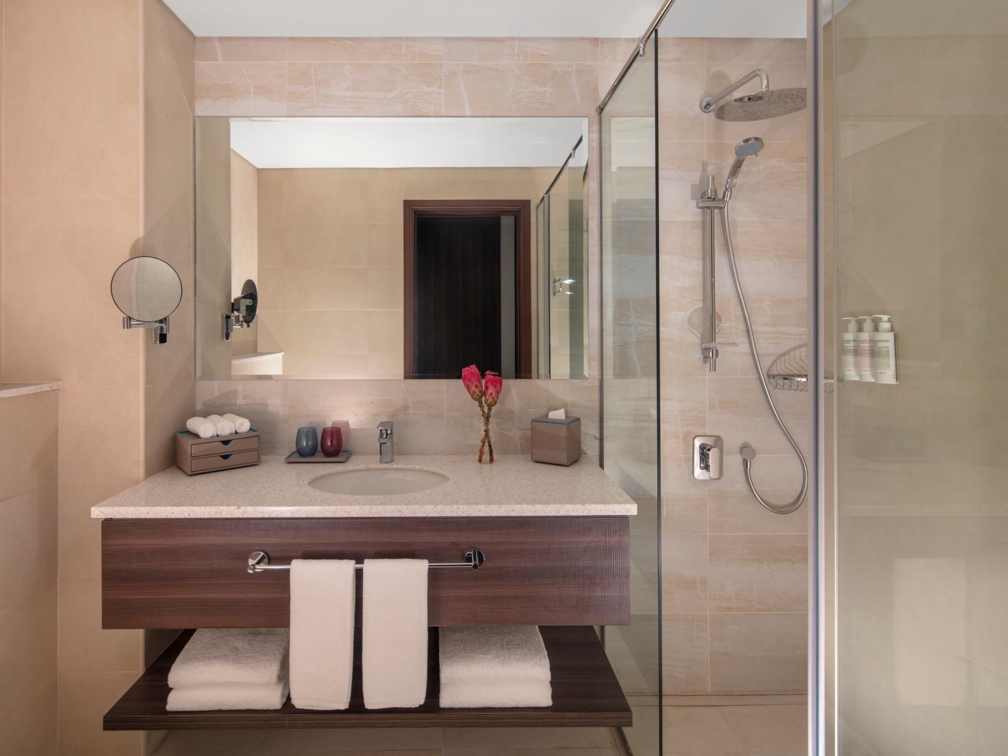 1-Bedroom City View Apartment