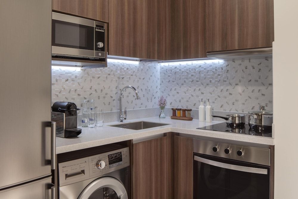 undefined Avani+ Palm View Dubai Hotel & Suites 9