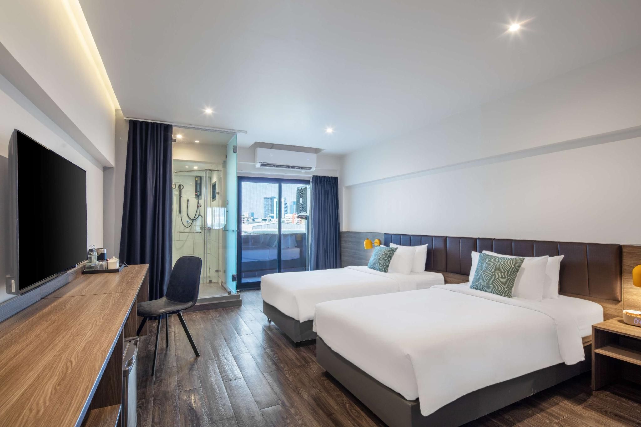 SureStay by Best Western Iconic Ari-Jatujak 2 Single Beds, Nonsmoking, Deluxe Room, Shower