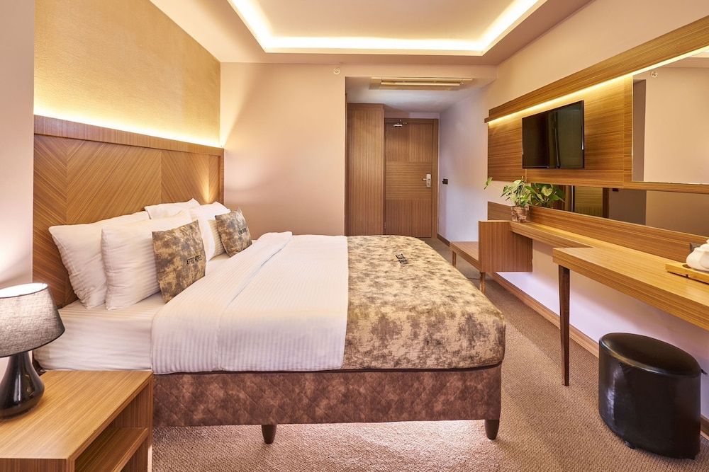 undefined Atro Hotel