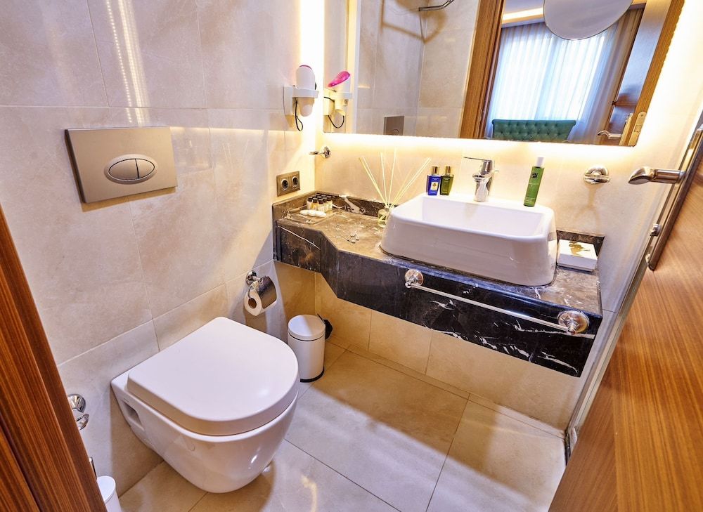 Atro Hotel Standard Double Room 11