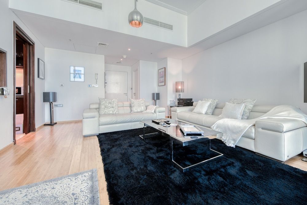 Paloma Tower 3705 Deluxe Apartment 18