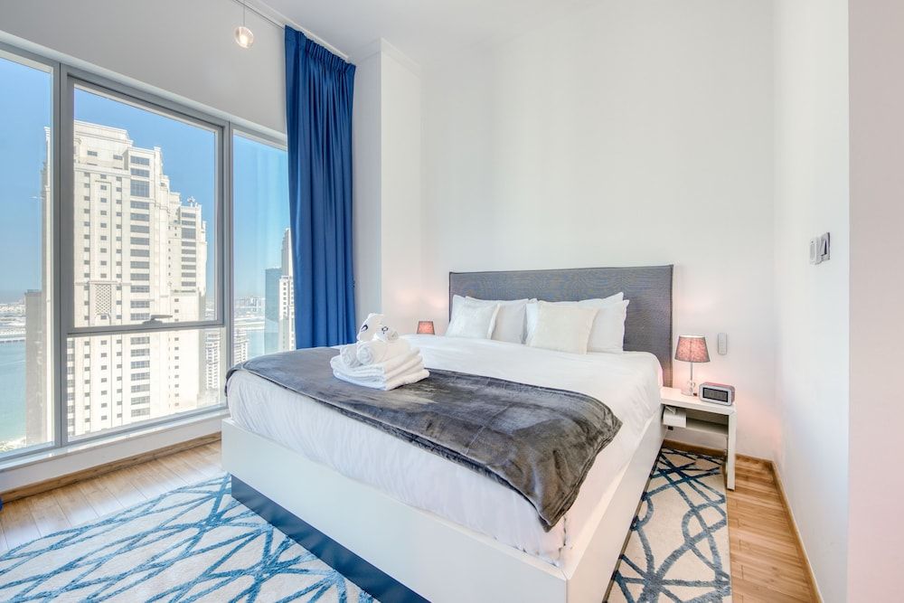 Paloma Tower 3705 Deluxe Apartment 8