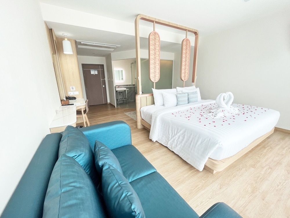 undefined Infinity Aonang Krabi Hotel 4