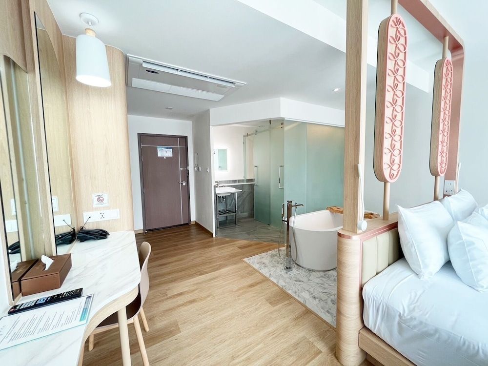 undefined Infinity Aonang Krabi Hotel 8