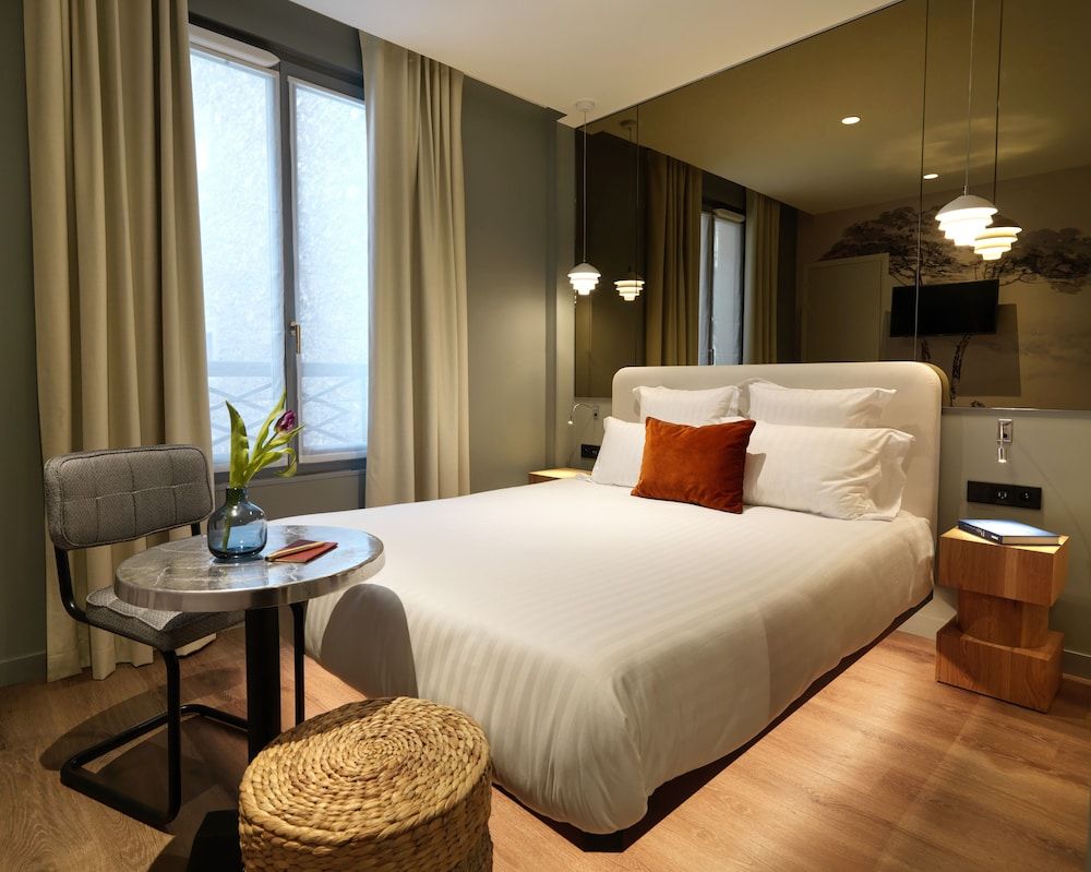 Le Katorze Hôtel Basic Double Room 7