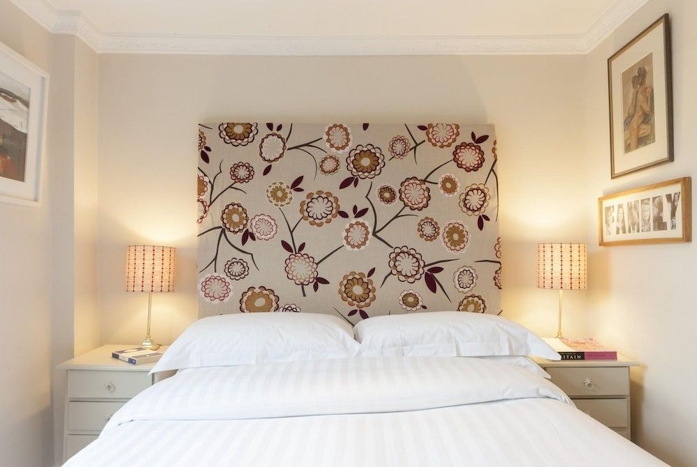 undefined Notting Hill Retreat 6