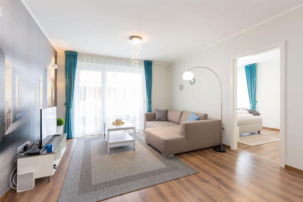 Budapest Downtown Residence Luxury Apartment, 2 Bedrooms 5