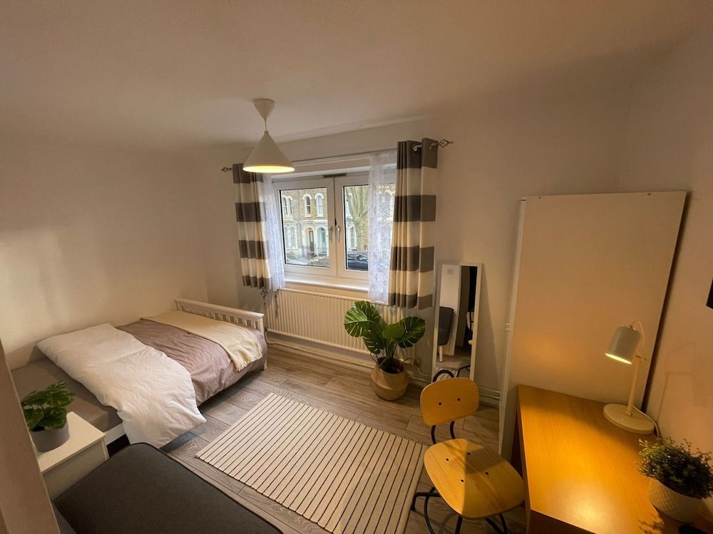 undefined Rosebank Guest House